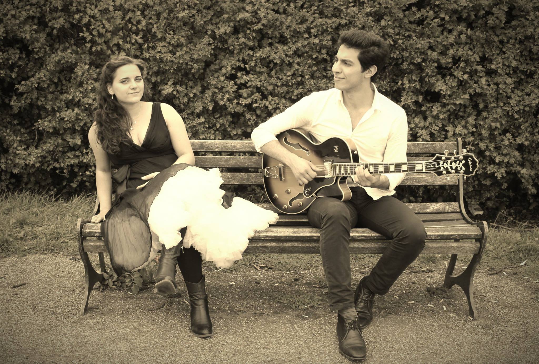 Ами Опренова дует